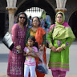 Meet your Posher, Syed